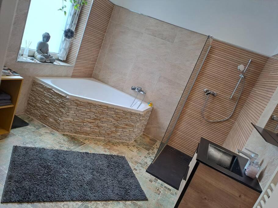 Penthousewohnung 126 Qm Innenstadt+ Dachterrasse Апартаменты *