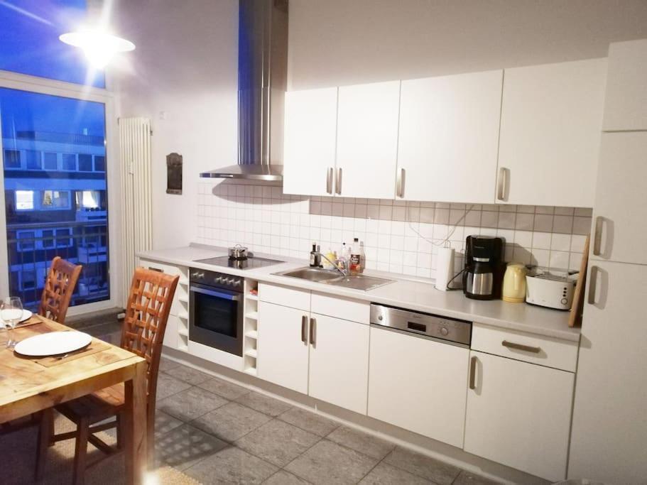 Appartement Penthousewohnung 126 Qm Innenstadt+ Dachterrasse *