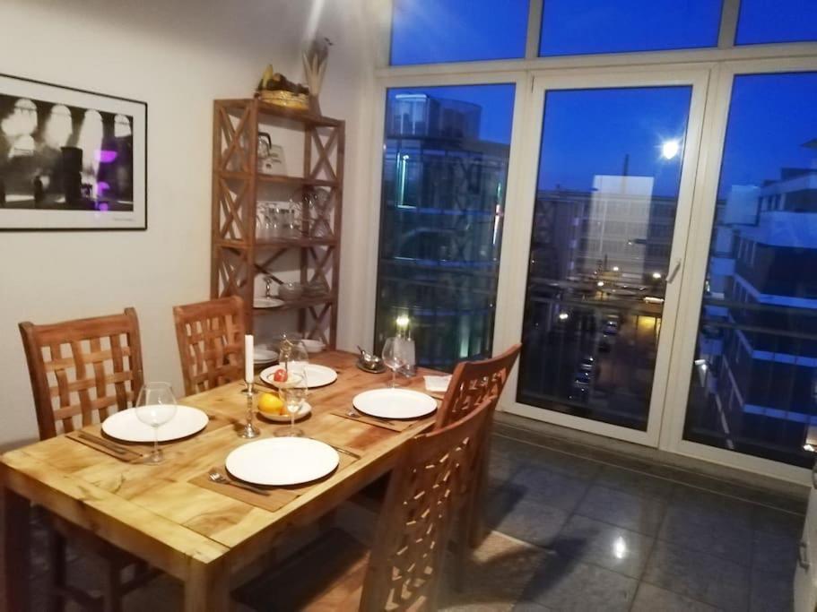 Penthousewohnung 126 Qm Innenstadt+ Dachterrasse Appartement