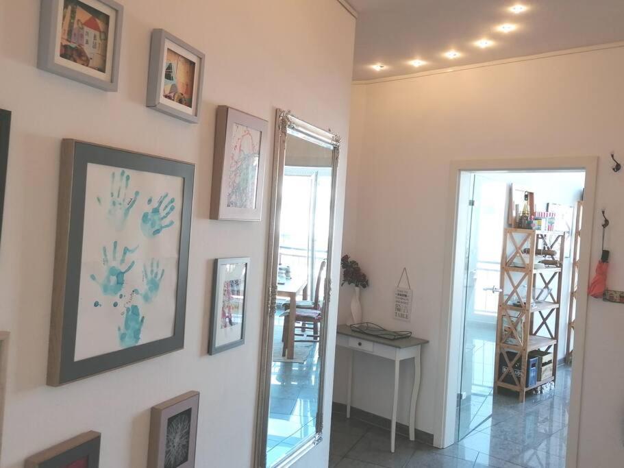Penthousewohnung 126 Qm Innenstadt+ Dachterrasse Appartement BRE