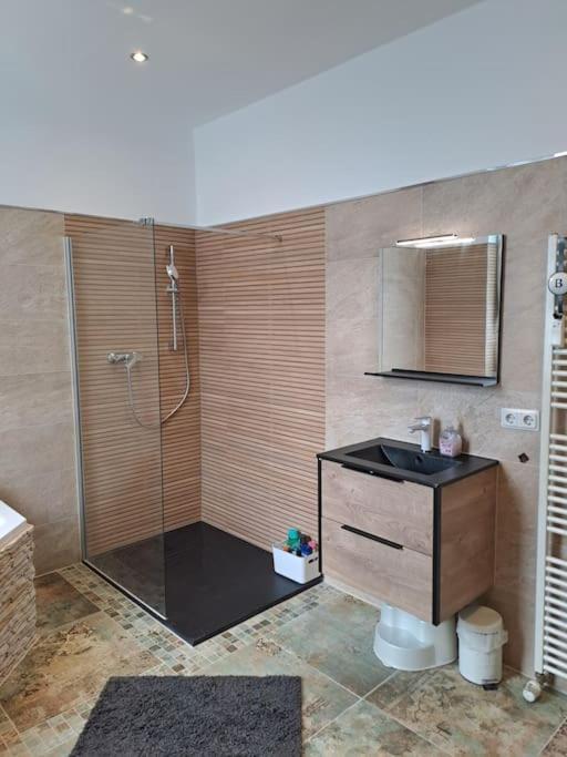 Penthousewohnung 126 Qm Innenstadt+ Dachterrasse Appartement *