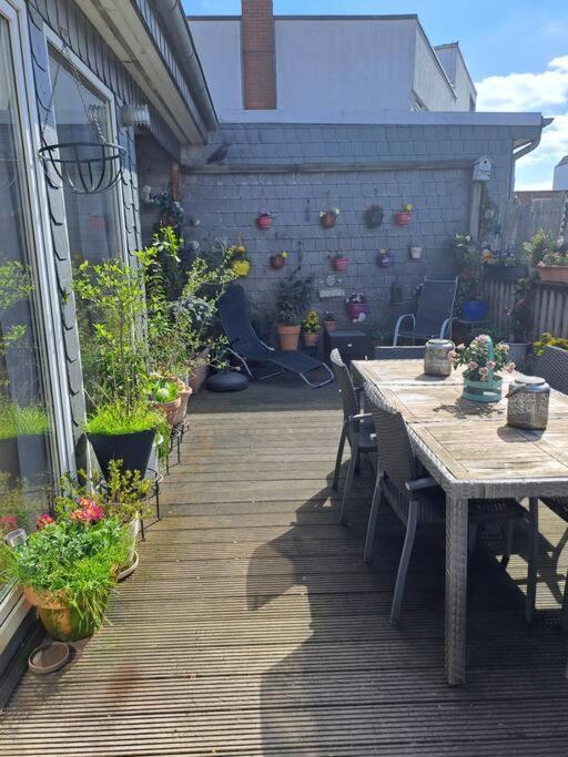 Appartement Penthousewohnung 126 Qm Innenstadt+ Dachterrasse *